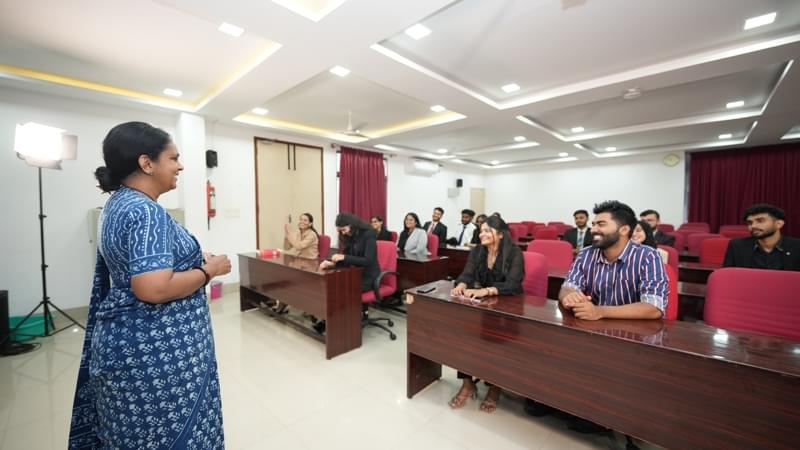 XIME Bangalore Students Pictures photo 17